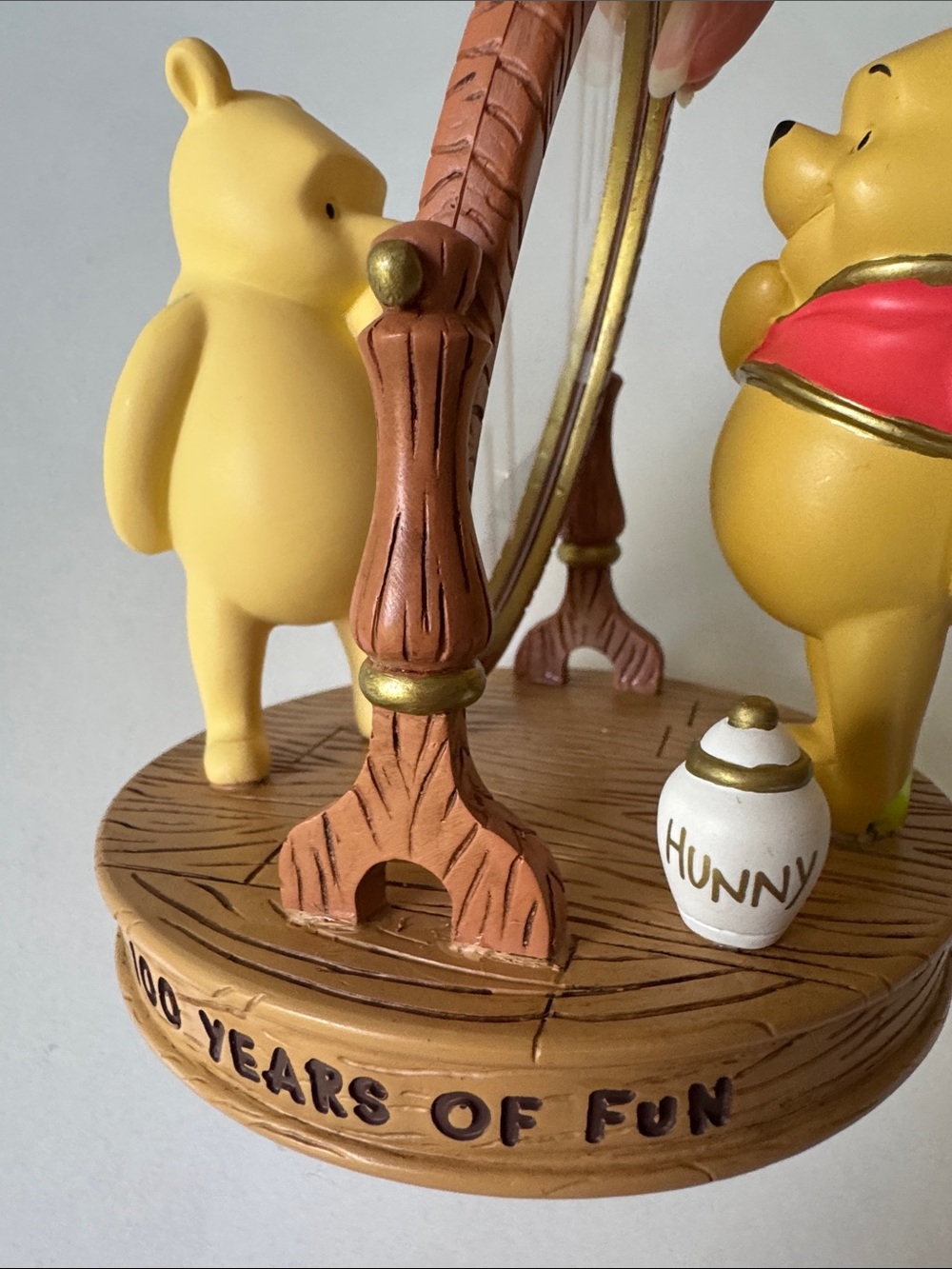 Hallmark Disney Winnie the Pool, Eeyore Socks & Winnie the Pooh Figurine Mirror - Picture 12 of 13